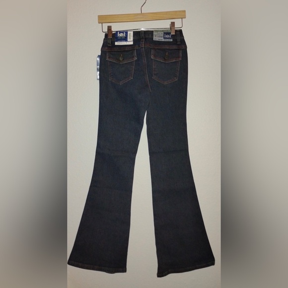 NWT LEI Jeans Sizes 3 & 5 - Picture 2 of 7